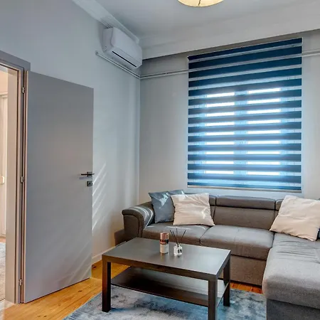 아파트 Aristotelous Family & Friends Two Bedrooms & Two Living Apt *