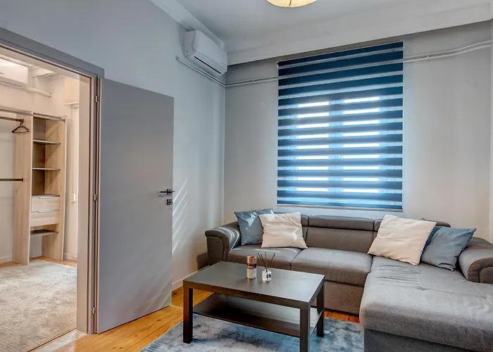 Apartmán Aristotelous Family & Friends Two Bedrooms & Two Living Apt *