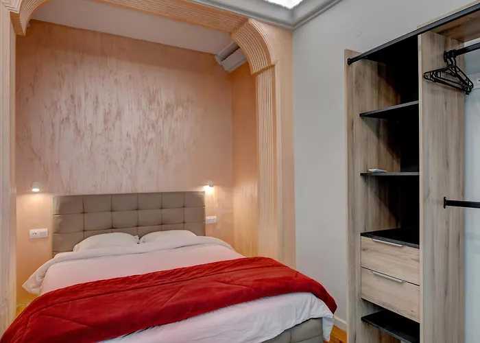 Apartmán Aristotelous Family & Friends Two Bedrooms & Two Living Apt *